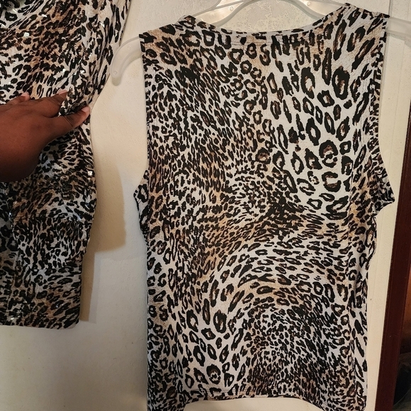 Erin London Animal Print 3/4 Sleeve Zip Up/ Sleeveless Top Size S Bundle of 2 - Picture 5 of 11